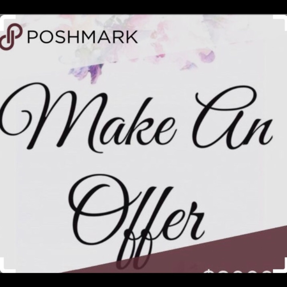 Closet clear out. ✨Make offers 🎀